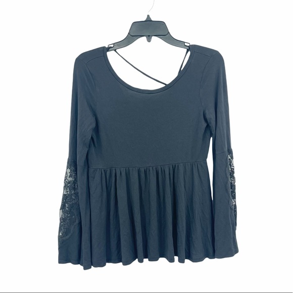 American Eagle Soft And Sexy Cray Boho Bell Sleeve Lace Tie Up Back Shirt SZ S - Picture 2 of 6